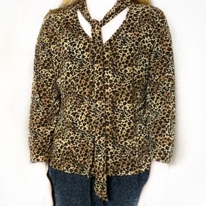 Women’s Tie Front 3/4” SleeveTop